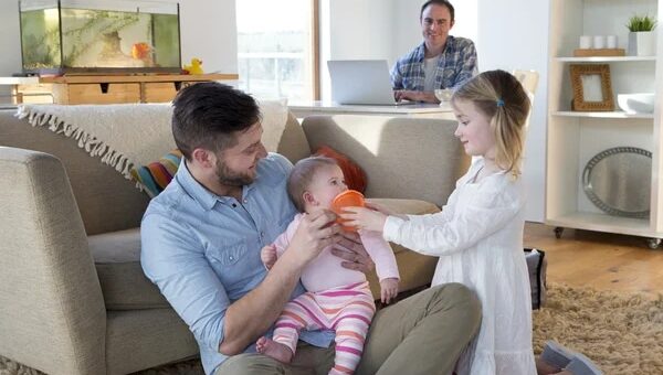 Hvordan skape harmonisk familie featured